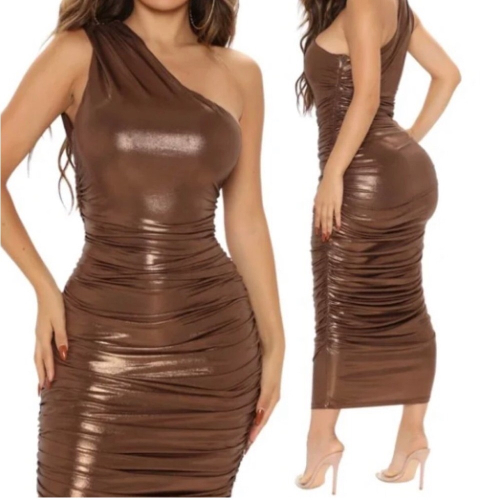 NWT fashion Nova one shoulder  Metallic dress.